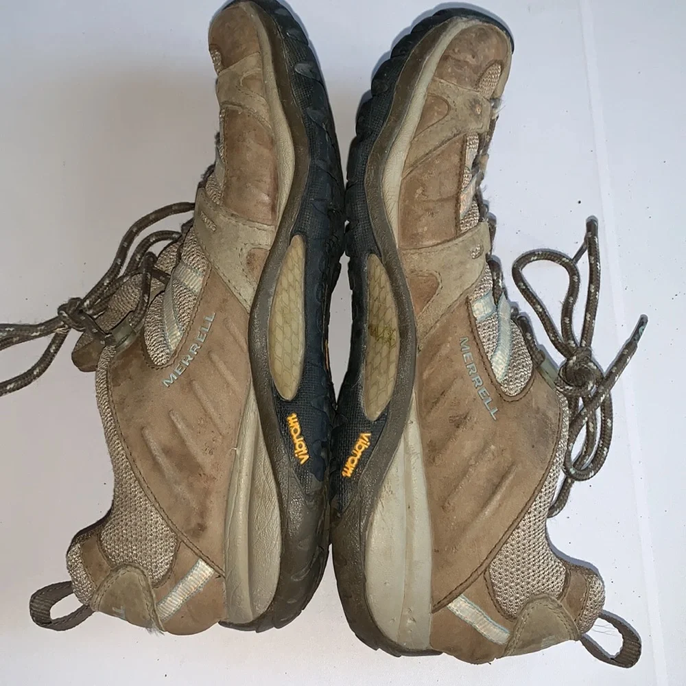 Merrell Siren Sport Olive Athletic Shoes Women’s Size 9.5